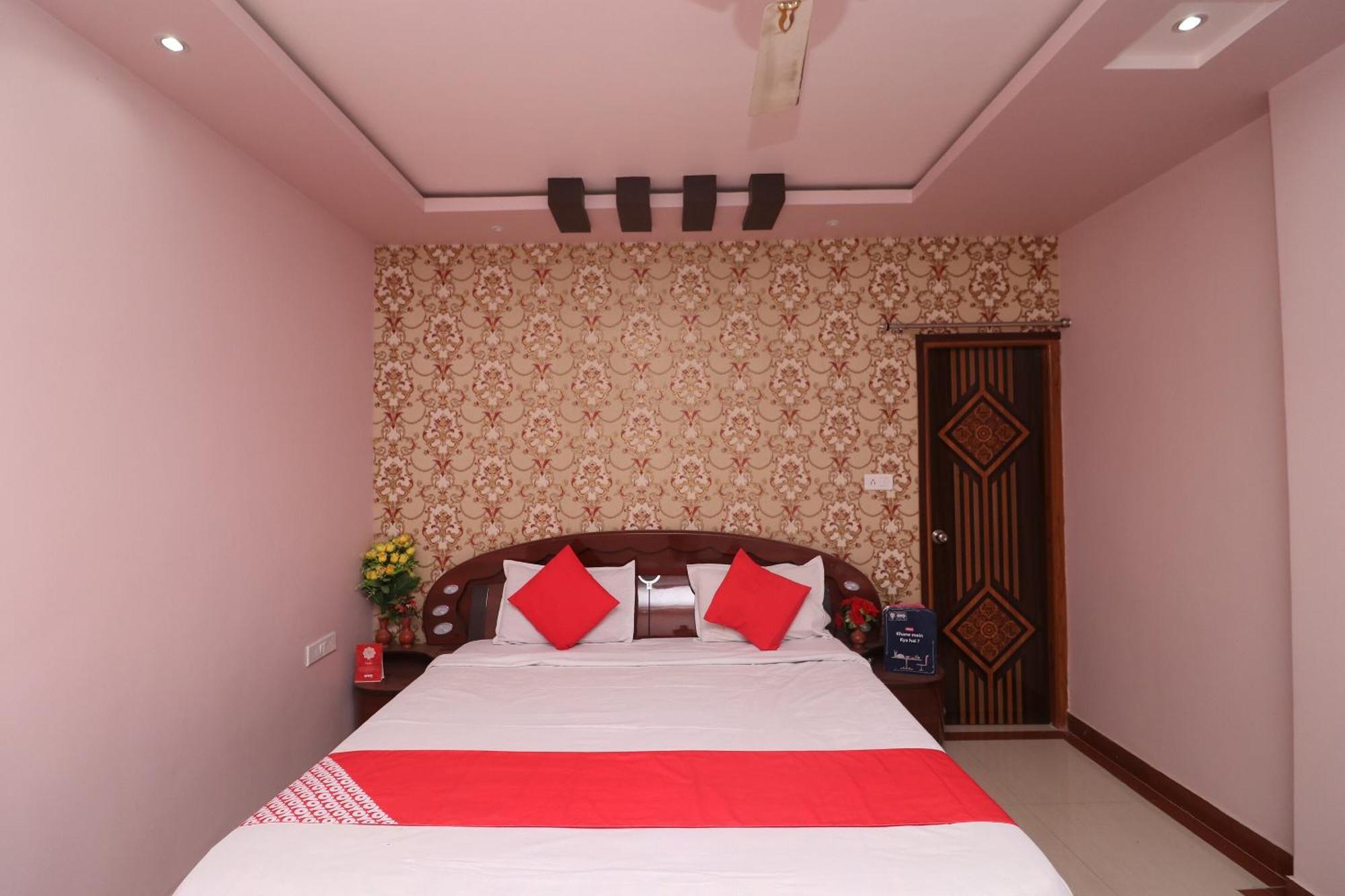Collection O Shivanya Guest House Kakarmatha エクステリア 写真