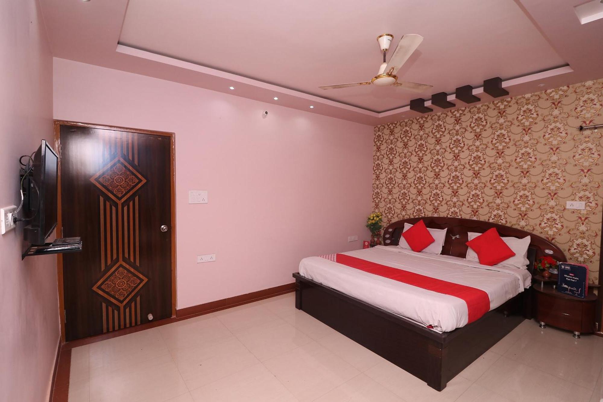 Collection O Shivanya Guest House Kakarmatha エクステリア 写真